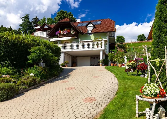 Privatzimmer Haus Gschweitl